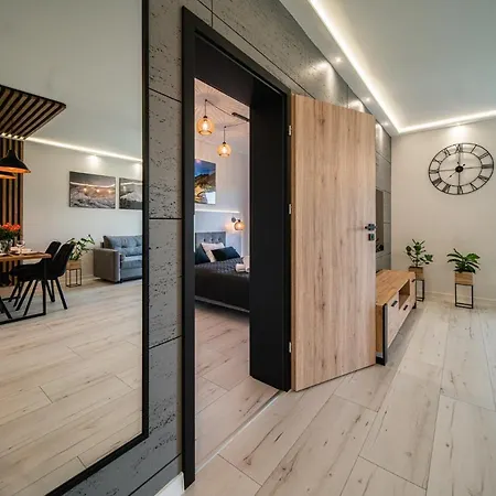 Apartament Duzy Staw Διαμέρισμα Jelenia Góra