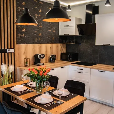 Apartament Duzy Staw Διαμέρισμα Jelenia Góra
